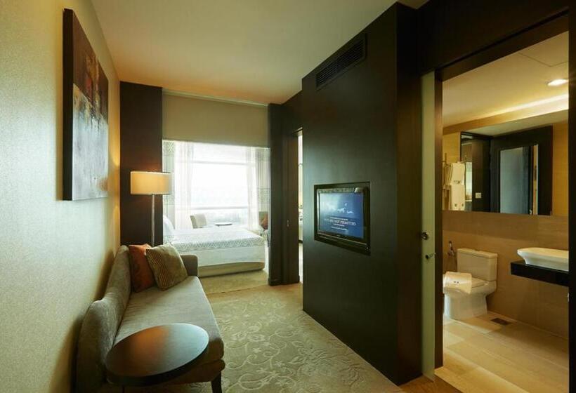 Suit Deluxe, Hatten Hotel Melaka
