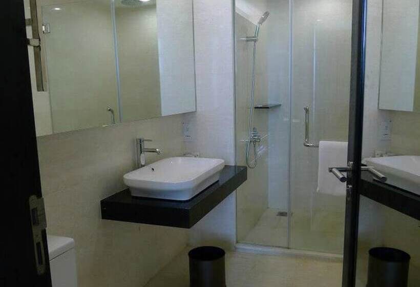 سوئیت جونیور پریمیوم, Hatten Hotel Melaka