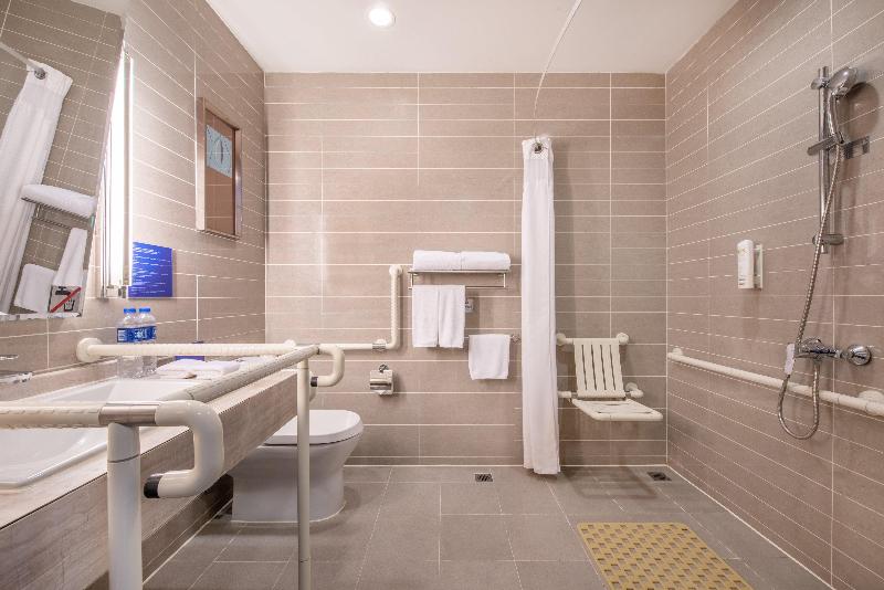 Quarto Estandar para Deficientes Físicos, Holiday Inn Express Beijing Airport Zone, An Ihg