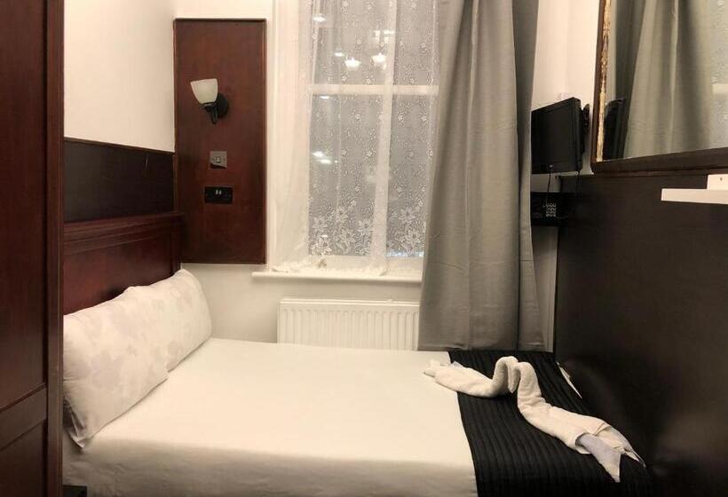 Номер Стандарт, Plaza London