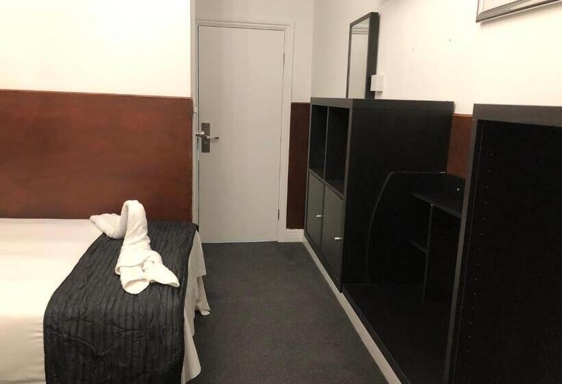 Номер Superior, Plaza London