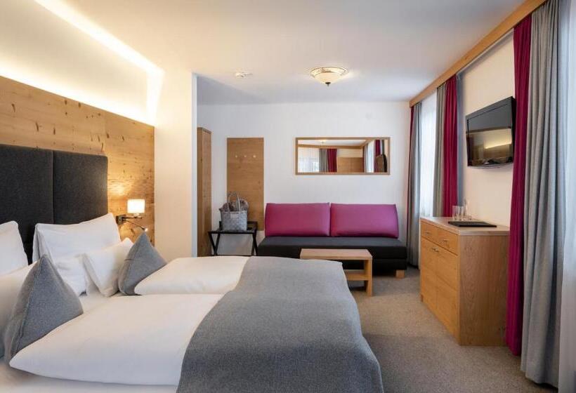 Quarto clássico, Ski & Bike Hotel Wiesenegg