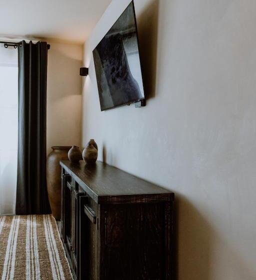 استودیوی استاندارد, Amatte San Miguel De Allende