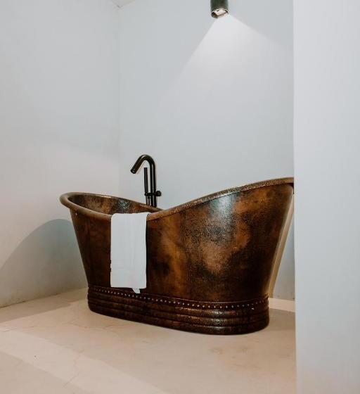 سوییت جونیور لوکس, Amatte San Miguel De Allende