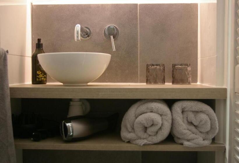 标准间, B&b Bij Bijnen