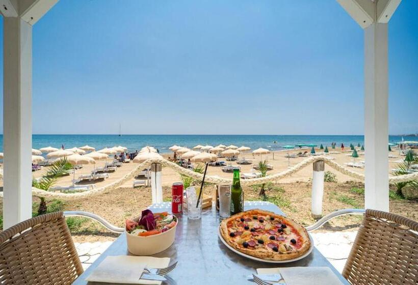 آپارتمان 1 خوابه, Le Castella Resort & Beach