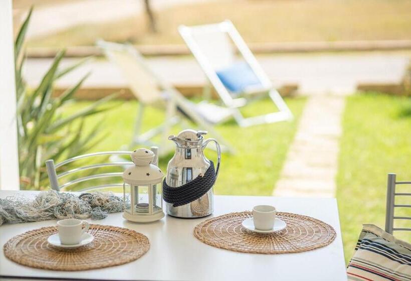 آپارتمان 2 خوابه, Le Castella Resort & Beach