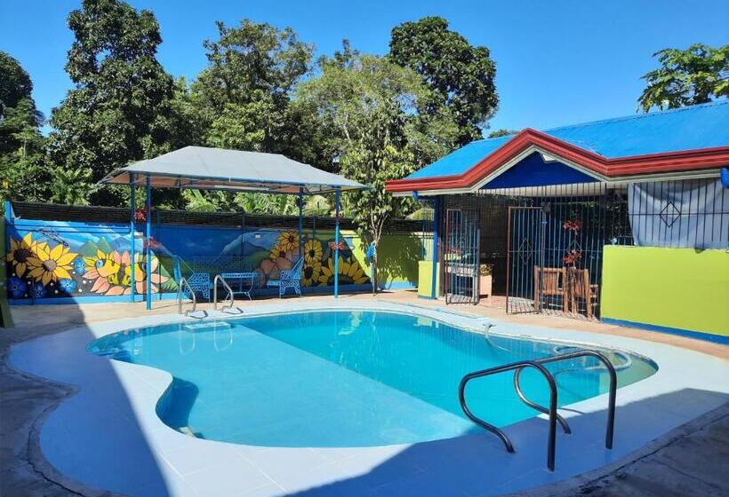 Семейный Номер, Villa Corrales Homestay