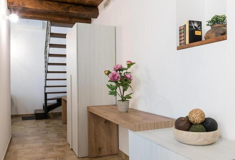 اتاق دوبلکس, Vallechiara B&b