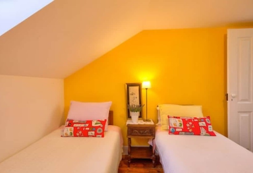 اتاق خانوادگی, Adore Portugal Coimbra Guest House