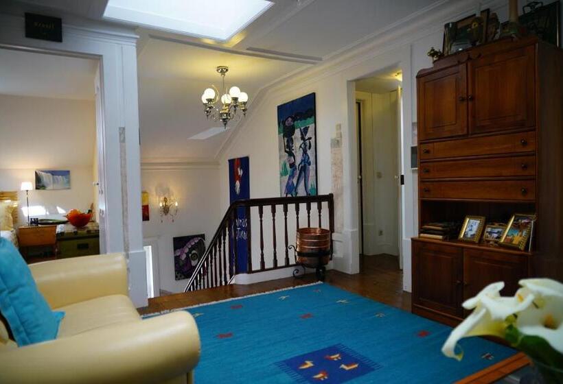 سوییت, Adore Portugal Coimbra Guest House