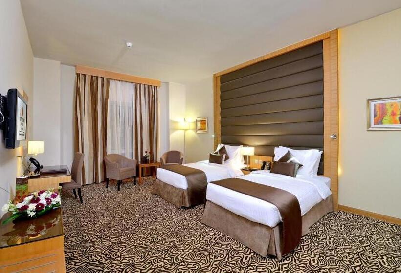 Номер Superior, Copthorne Hotel Sharjah