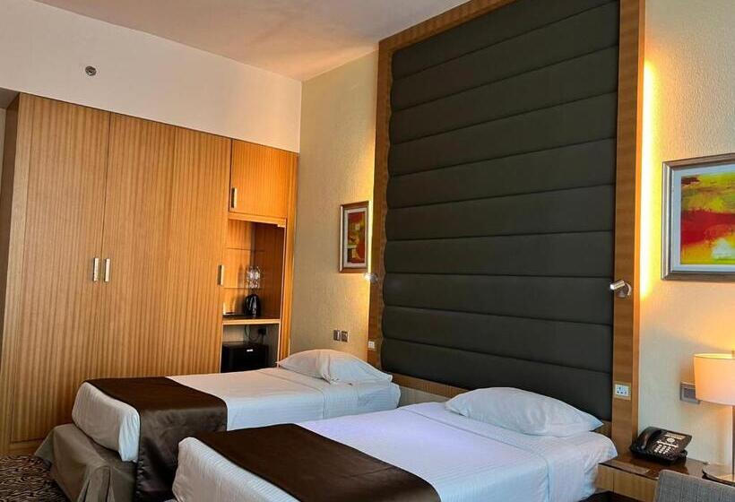 Номер Стандарт, Copthorne Hotel Sharjah
