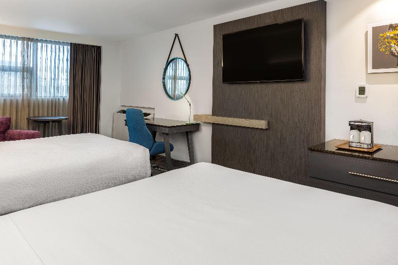 Номер Deluxe Вид на Город, Copthorne Hotel Sharjah