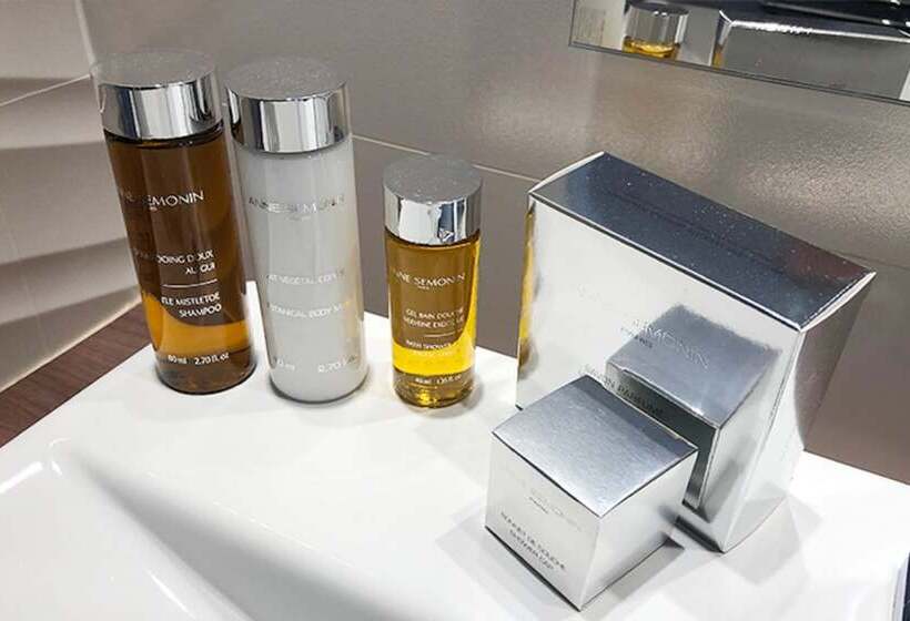 Люкс Премиум, Oz Inn Hôtel & Spa