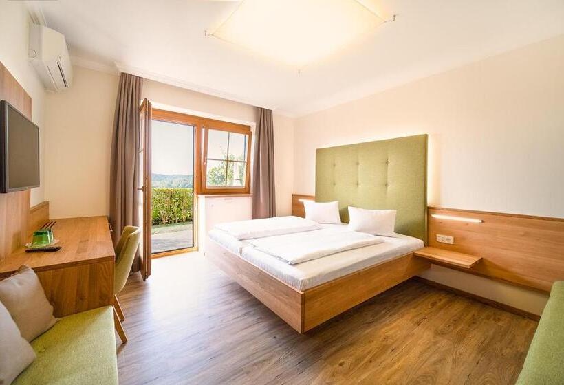 Номер Deluxe Вид на Сад, Panoramahof Loipersdorf