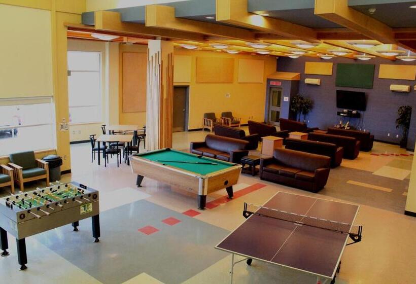 Люкс 2 Спальни, Residence & Conference Centre   Sudbury West