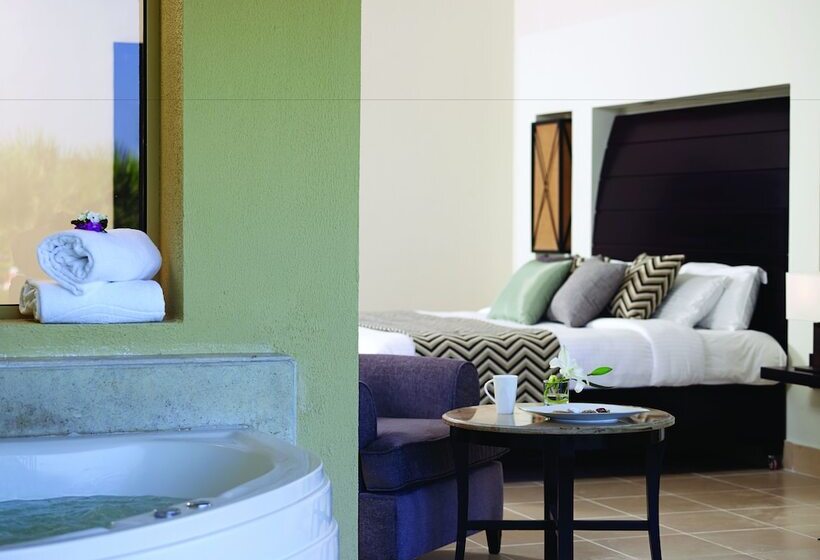 バスタブ付きスタンダードルーム, Coral Sea Holiday Resort And Aqua Park