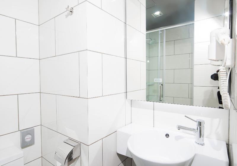 Семейный Номер, Tune Hotel Klia   Klia2
