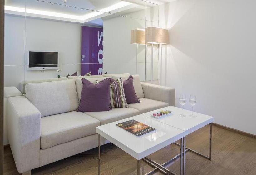 سوئیت با بالکن, O Monot Boutique Hotel Beirut
