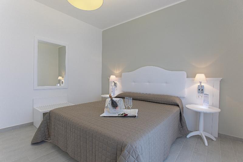 Полулюкс, Scala Dei Turchi Resort