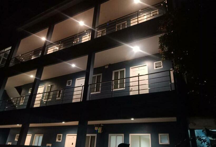Студия Стандарт, Little Lotus Siam Guesthouse At Rawai