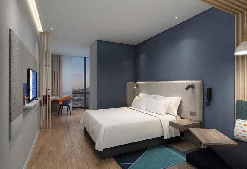 Стандартный Номер Кровать Кинг, Holiday Inn Express Yangjiang City Center, An Ihg