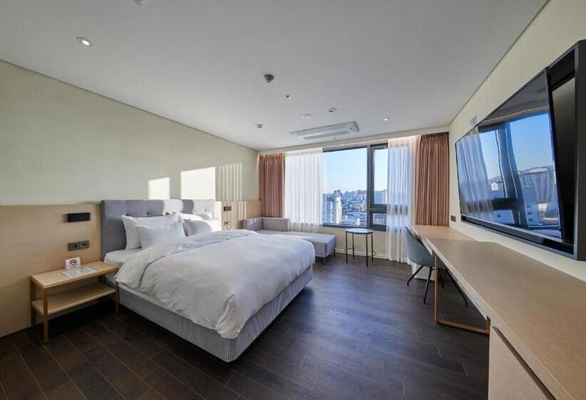 Номер Deluxe Кровать Кинг, Gwangju H1