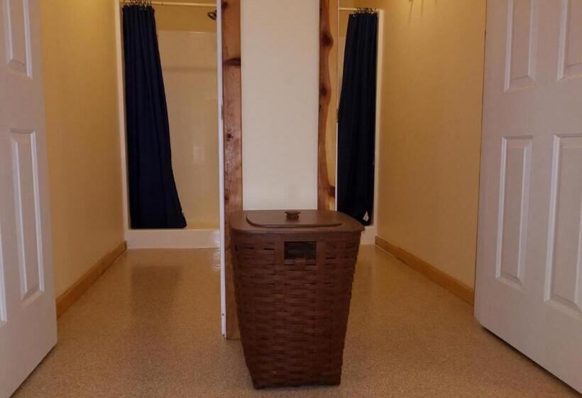 اتاق استاندارد با سرویس بهداشتی مشترک, Talkeetna Hideaway