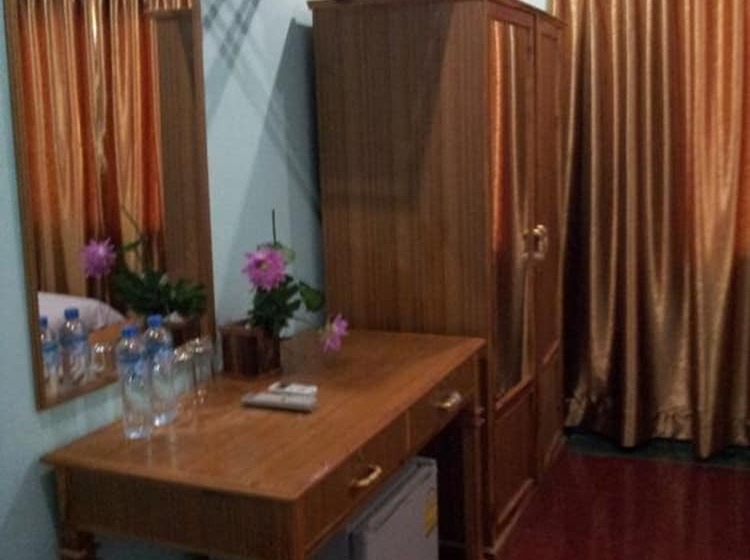 Трехместный Номер Классика, La Ong Dao Hotel 2
