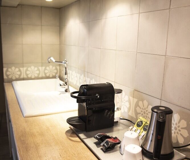 إستوديو قياسى, Le Couvent D Hérépian   Hôtel & Spa