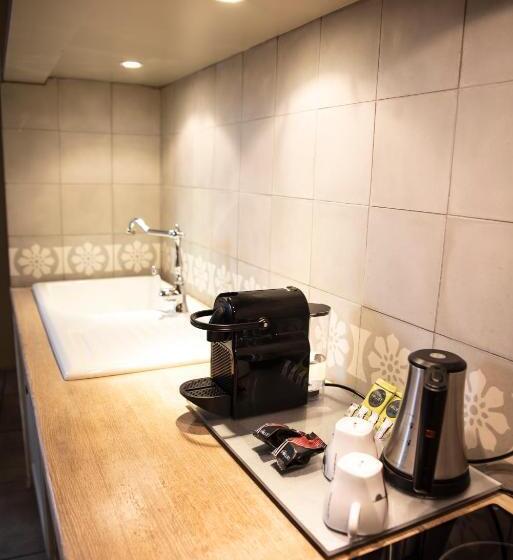 Люкс Вид на Город, Le Couvent D Hérépian   Hôtel & Spa