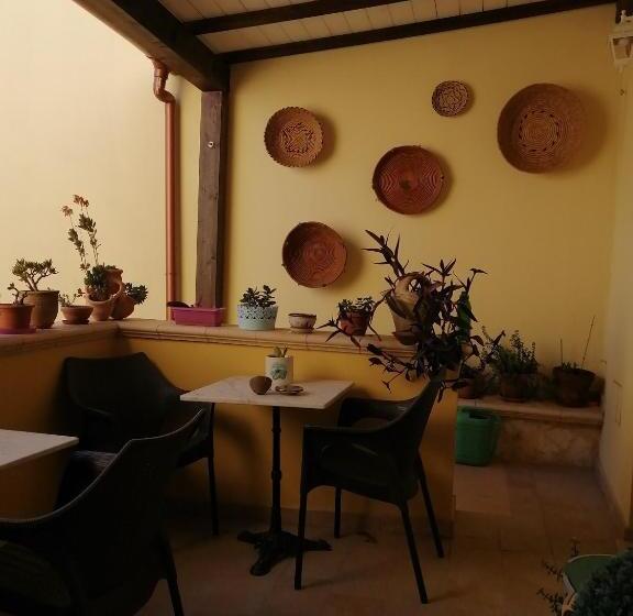 اتاق استاندارد با تخت بزرگ, Villamereu