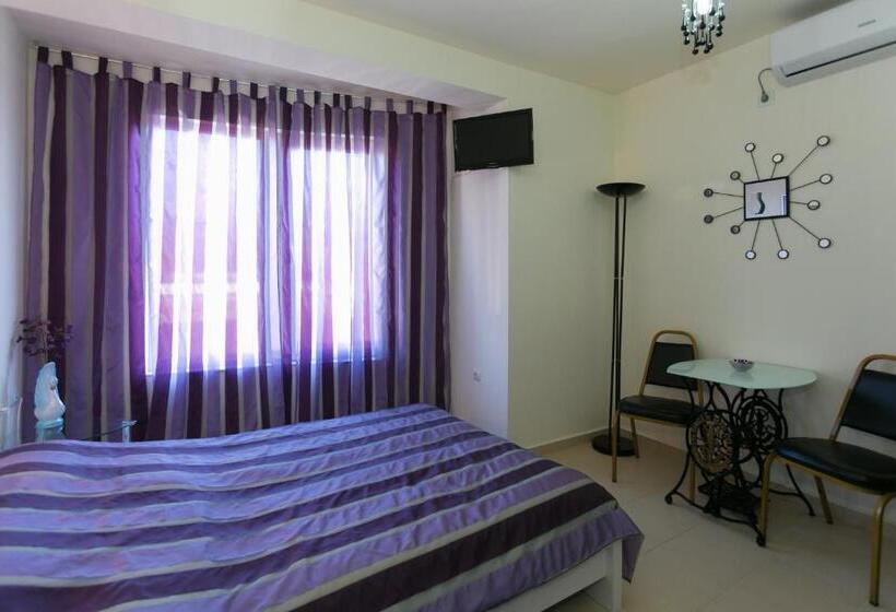 침실 2개 스위트, Guest Rooms Tivona