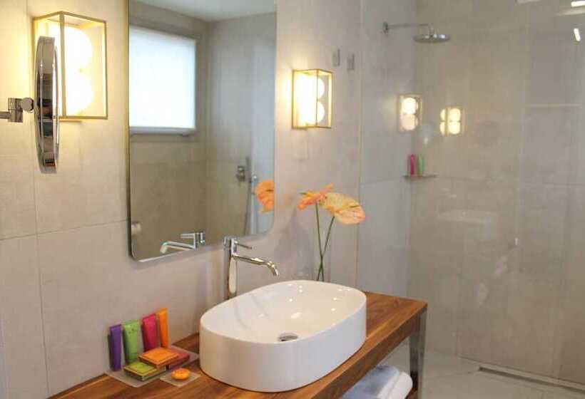 Классический Номер, Splendido Bay Luxury Spa Resort