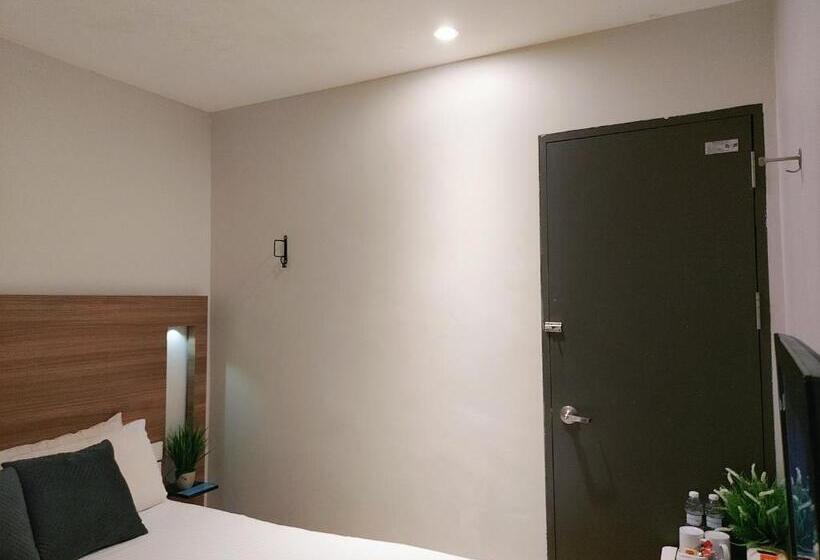 Номер Стандарт, The Leverage Business Hotel Mergong
