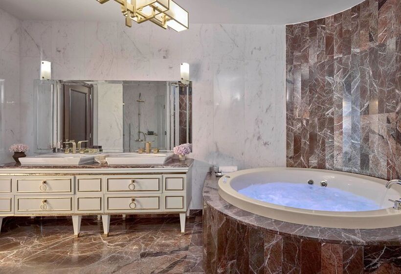 Люкс, Pomegranate Wellness Spa