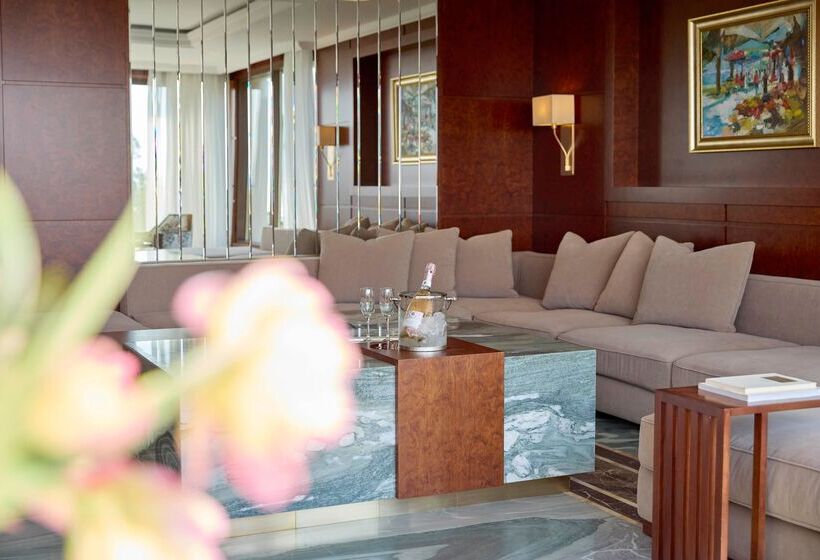 Люкс, Pomegranate Wellness Spa