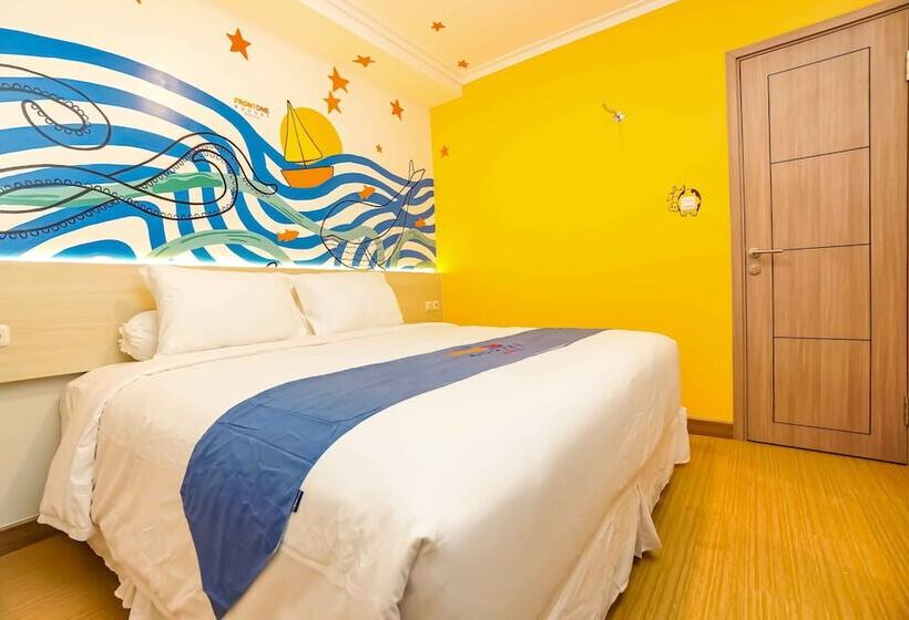 Номер Deluxe, Front One Budget Bekasi