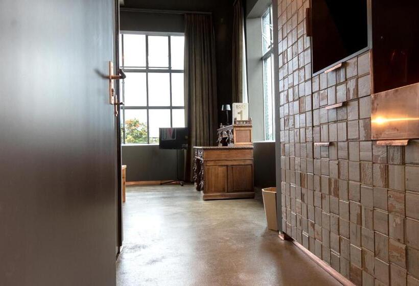 豪华房间, Piet Hein Eek
