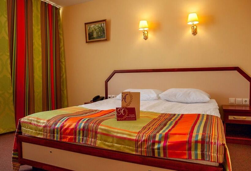 Люкс, Amaks Hotel Azov