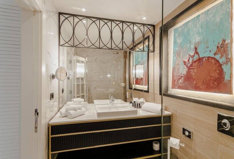 سوییت جونیور با چشم‌انداز جانبی دریا, Boutique Hotel & Spa Casa Del Mare   Mediterraneo