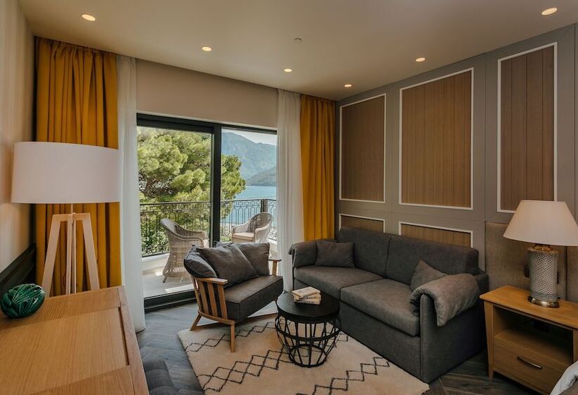 سوییت جونیور با چشم‌انداز جانبی دریا, Boutique Hotel & Spa Casa Del Mare   Mediterraneo