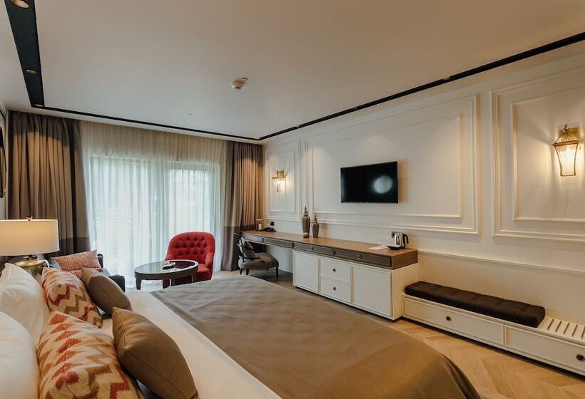 سوییت جونیور با چشم‌انداز جانبی دریا, Boutique Hotel & Spa Casa Del Mare   Mediterraneo