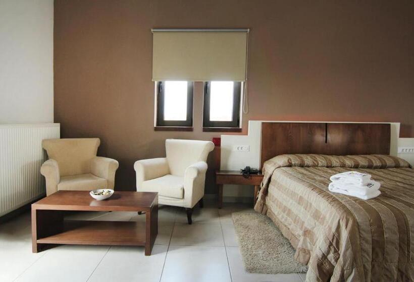 سوئیت جونیور با چشم‌انداز کوهستان, Delina Mountain Resort