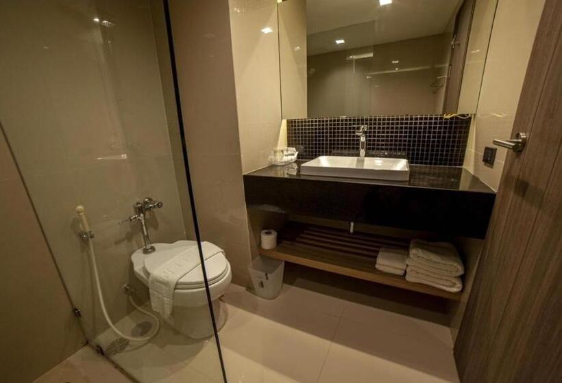 اتاق لوکس, Le Cassia