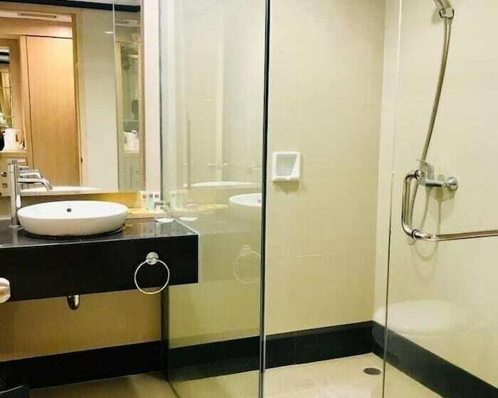 Номер Deluxe, Pangeran Pekanbaru