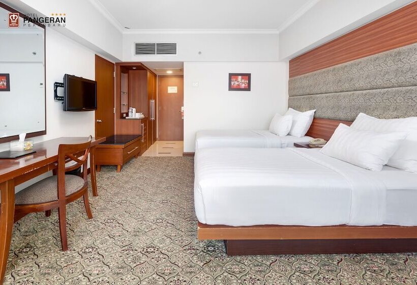 Номер Deluxe, Pangeran Pekanbaru