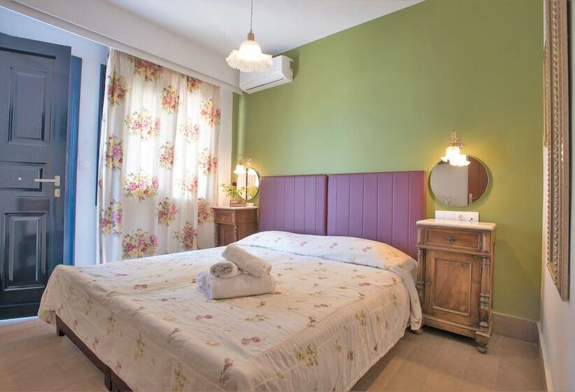 استودیوی استاندارد, Residence Villas by Estia