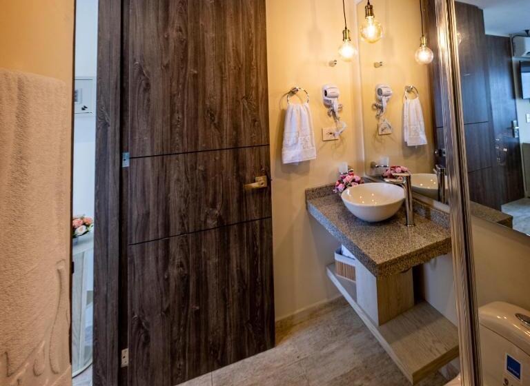 스탠다드 룸 킹사이즈 침대, Trugo Luxury Rooms